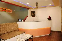 Hotel Vyankatesh & Pure Veg Restaurant Hotel di Mahabaleshwar