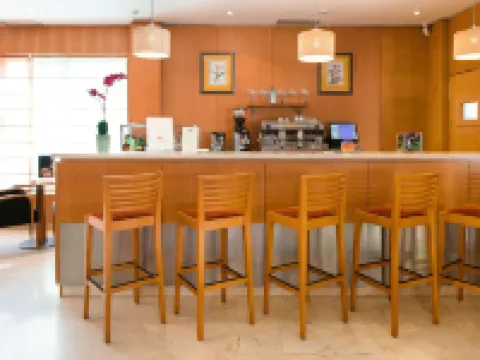 Sercotel de Los Reyes サン・セバスティアン・デ・ロス・レイエスのホテル