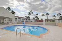 Motel 6 Edinburg, TX - Pools