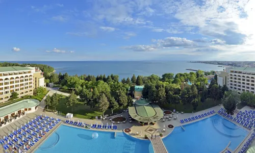 Sol Nessebar Palace Resort & Aquapark - All Inclusive