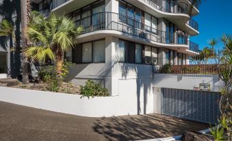 Silverton Apartment Resort Surfers Paradise - Hizvo