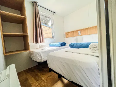 Camping 3 Estrellas Отели в г. Гава