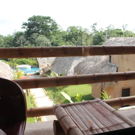 Axkan Palenque, Albercas, Gastronomia Mar y Tierra & Travel Agency