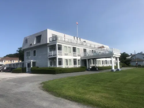 The Atlantic House Hotels in Юг Кингстаун