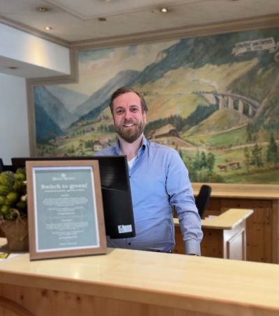 フロントデスク ベストウエスタン ホテル ホーフグート シュテルネンの写真