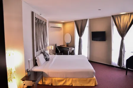 Shervinton Executive Boutique Hotel