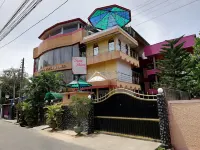 Sunshine Hotel Hotels in Uppuveli Beach