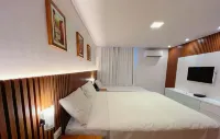 Ambassador Unidades Autônomas Hotels in 