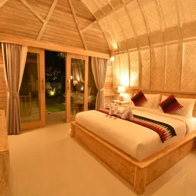 Kompyang Cottage Hotels near Sampalan Harbor