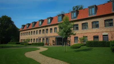 Hotel de Kastanjefabriek Hotels in Eibergen