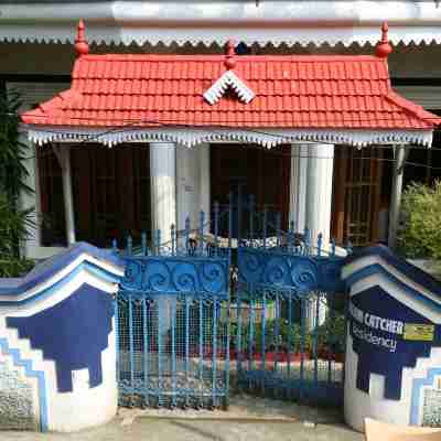 Dream Catcher Home Stay Hotel Exterior
