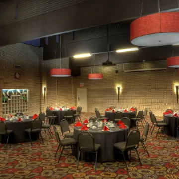 Royal Hotel Lloydminster