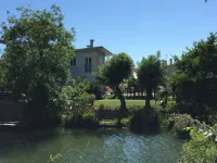 路易斯玫瑰別墅飯店