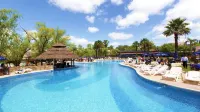 Howard Johnson Marinas & Resort - piscina