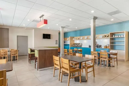Country Inn & Suites by Radisson, Metairie (New Orleans), La