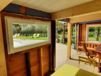 L'Instant Bleu Hotels in Marans