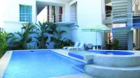 Hotel RS Suites - Pools