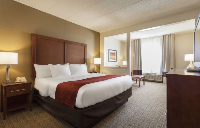 Comfort Suites
