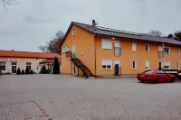 Motel Zur Dachsbaude Hotels in 