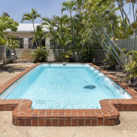 Palm View Holiday Apartments