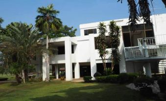 Sawang Resort Golf Club and Hotel