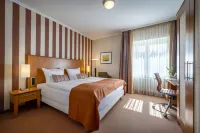 Insel Hotel Bonn - Superior Hotels in Konigswinter