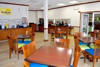 Days Inn & Suites by Wyndham Tucker/Northlake Hotels in Tucker