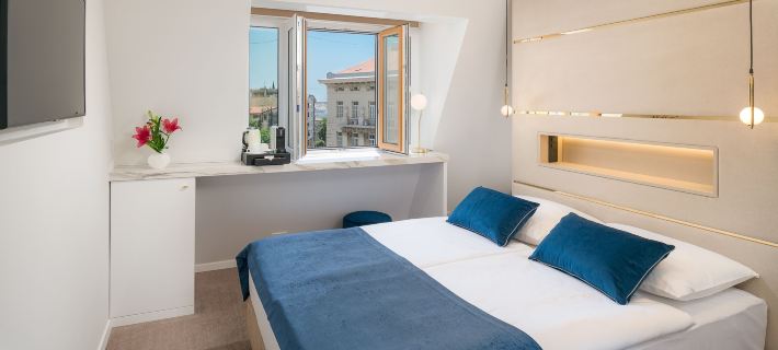Flos Luxury Rooms Hotels in Split