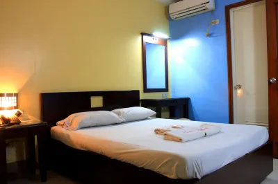 Vista Apartelle & Restaurant Hotels in Makati