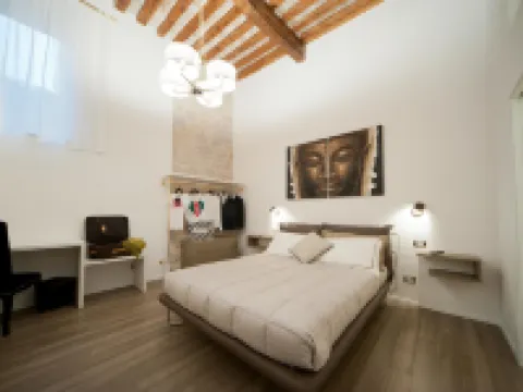 Sotrani Hotel a Trani