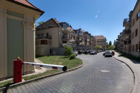 Apartsee Living II. Отели рядом с достопримечательностью «House No. 83 in Prazska Street»