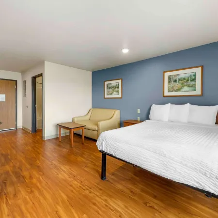 Studio 6 Extended Stay Oklahoma City Norman OK