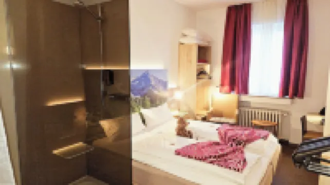 โรงแรมและร้านอาหารเอเดล ไวส์