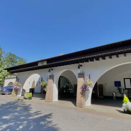 Europa Gatwick Hotel & Spa