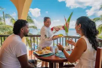 SunBreeze Suites - breakfast