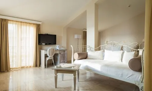 Hotel Azimut