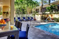 Hampton Inn Miami-Coconut Grove/Coral Gables - Kolam Renang