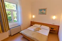 Villa Tamaris - Hotel Resort Dražica Hotels in Krk