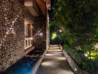 Hotel Mirage Hotels in Srinagar