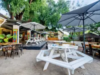 Shoestrings Backpackers Lodge Vic Falls Hotels in Victoria Falls