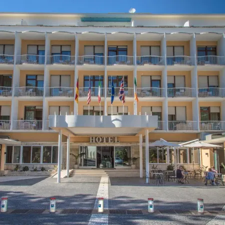 Grand Hotel Moon Valley