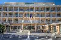 Grand Hotel Moon Valley Hotels near Museo archeologico di Stabiae "Libero D’Orsi" Castellammare di Stabia