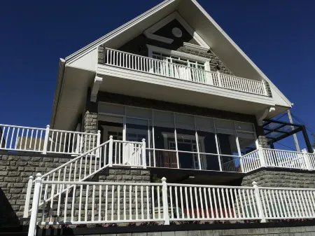 Dorchester Отели рядом с достопримечательностью «Ботанический сад Хакгала»