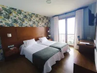 Hotel A Raiña Hôtels à : O Baixo Mino