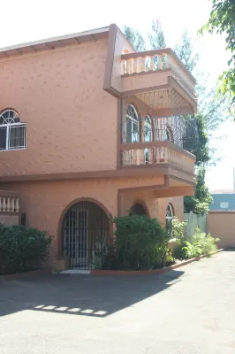 Cozy Apartment Отели в г. 