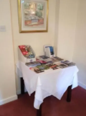 โรงแรมแอชลีย์