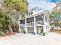 Serenity by the Sea - bar