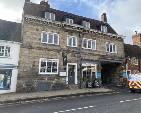 The Bull Hotels in Battle