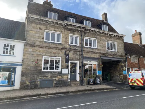 The Bull Hotels in Battle