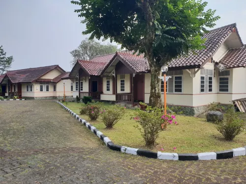 Cisarua Indah Cottage - Gym
